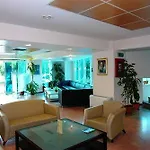 Hotel Dacia Rrt 4*