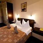 Hotel Dacia Rrt