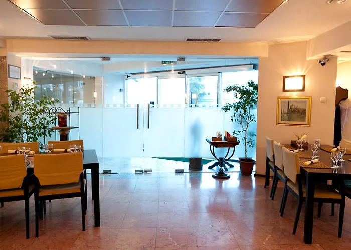 Dacia Rrt 4* Bukarest