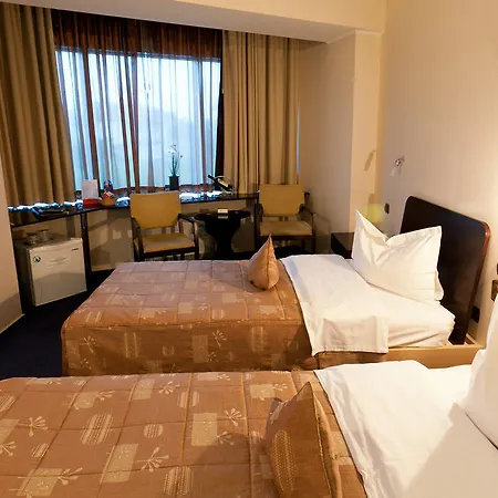 Hotell Dacia Rrt