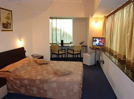 Hotel Dacia Rrt 4*