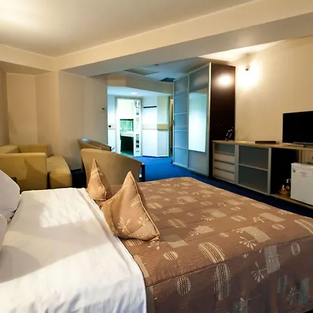 Dacia Rrt Hotell 4*