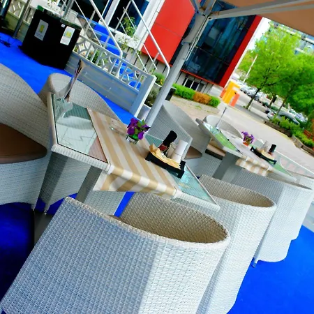 Hotell Dacia Rrt 4*