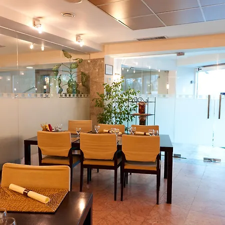 Hotel Dacia Rrt 4*