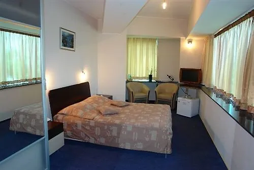Dacia Rrt Hotel Boekarest